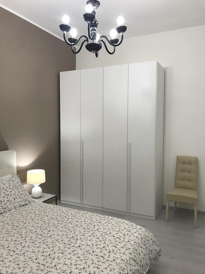 De Amicis Apartment Near Duomo Milan Bagian luar foto