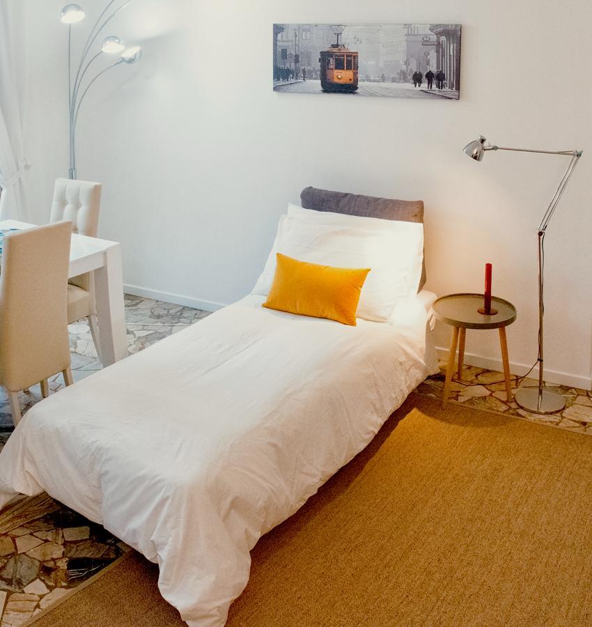 De Amicis Apartment Near Duomo Milan Bagian luar foto