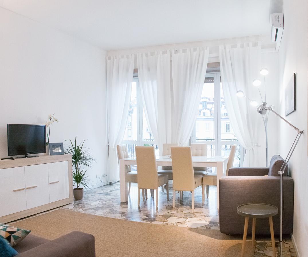 De Amicis Apartment Near Duomo Milan Bagian luar foto